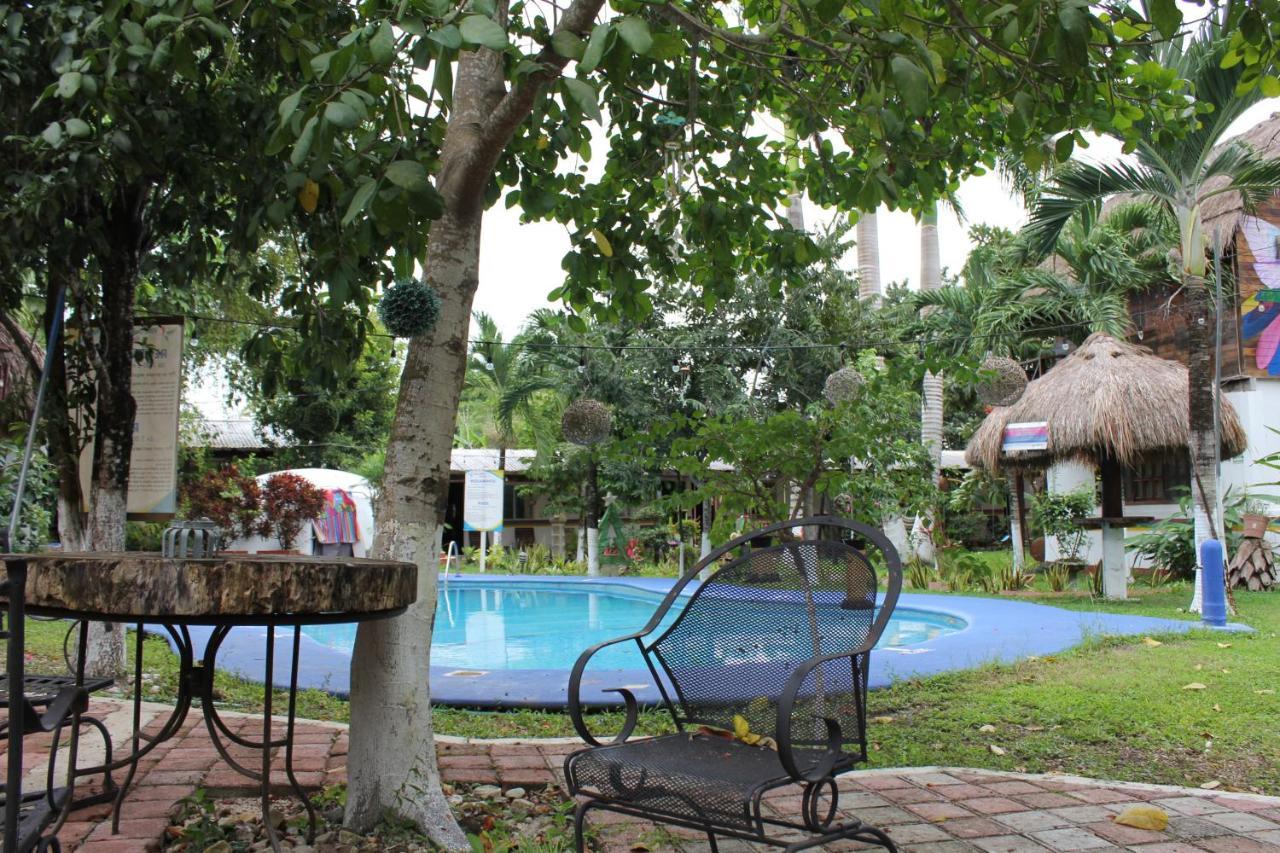 Cabanas Colibri Bacalar Exterior photo